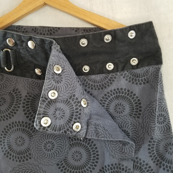 Made in Nepal steel blue wrap-around snap A-line mini skirt w/ pouch size M Y2k - Picture 5 of 10